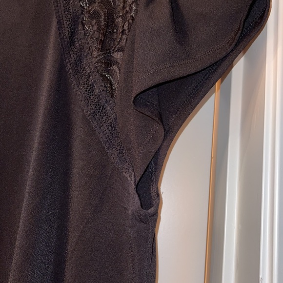 Delicate cap sleeve dress shirt - Picture 4 of 7